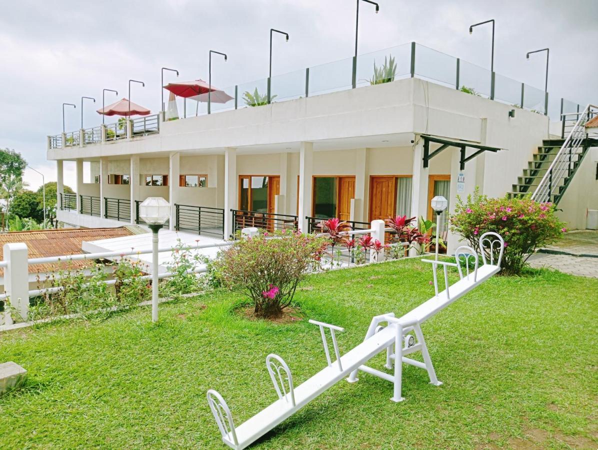 Hotel Pondok Asri Тавангмангу Экстерьер фото